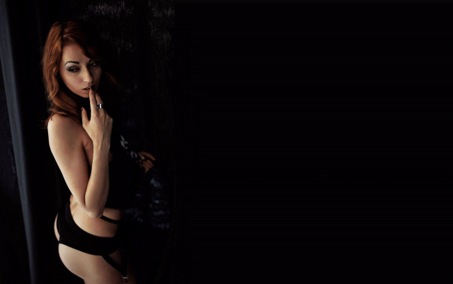 Обои картинки фото девушки, valery himera , lera himera, шатенка, белье