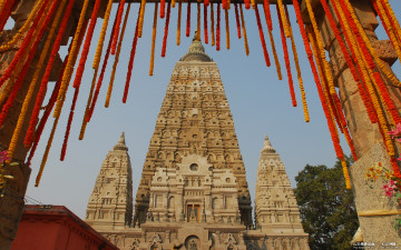 Картинка города исторические архитектурные памятники