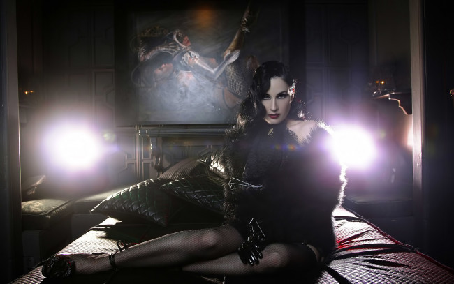 Обои картинки фото Dita Von Teese, девушки