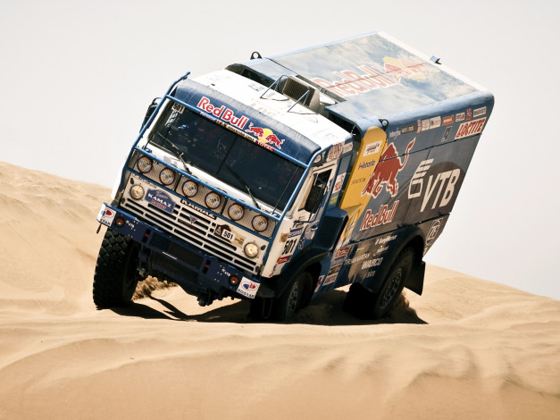 Обои картинки фото спорт, авторалли, red, bull, dakar, russia, 4326-9, vk, kamaz, vtb