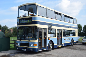 Картинка автомобили автобусы транспорт пассажирский