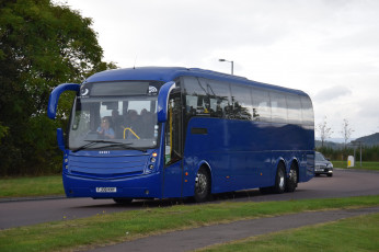 Картинка автомобили автобусы транспорт пассажирский