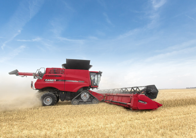 Обои картинки фото техника, комбайны, поле, уборочная, комбайн