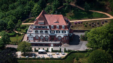 Картинка города -+здания +дома особняк