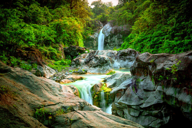 Обои картинки фото природа, водопады, водопад, река, лес