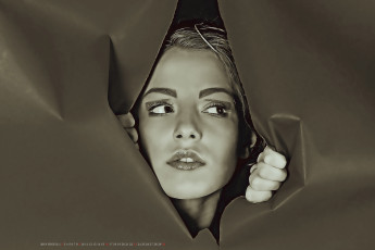 Картинка календари компьютерный+дизайн calendar ткань девушка лицо занавес 2019