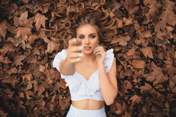 Картинка красотка девушки -+брюнетки +шатенки девушка красивая супер секси няша нежная классная модница лапочка мадам