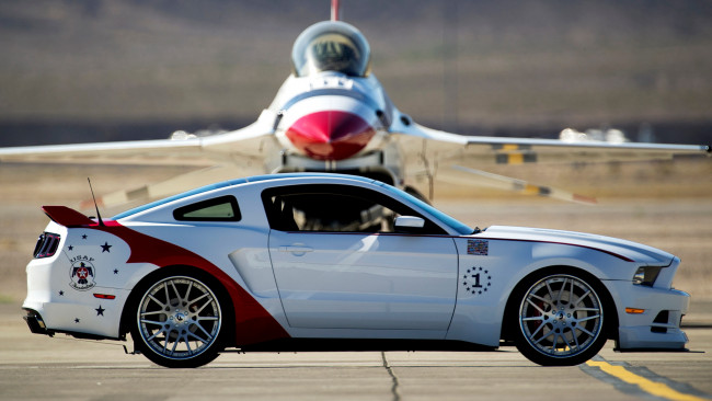 Обои картинки фото ford, mustang, автомобили, сша, motor, company, культовый, автомобиль