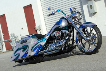 Картинка мотоциклы customs flhr