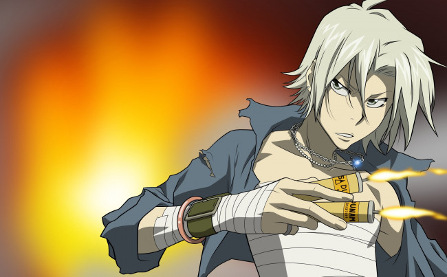 Обои картинки фото аниме, katekyo hitman reborn, учитель, мафиози, реборн, бомбы, серые, волосы, хаято, гакудера