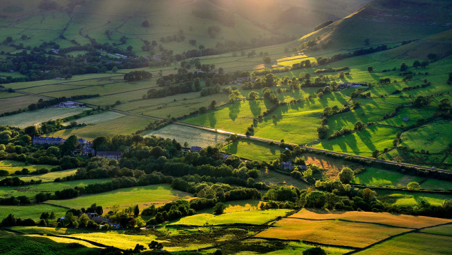Обои картинки фото города, - панорамы, дома, особняки, поля, деревья, участки
