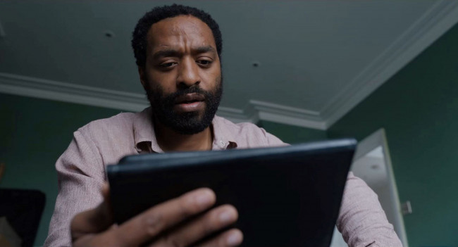 Обои картинки фото кино фильмы, locked down, мужчина, лицо