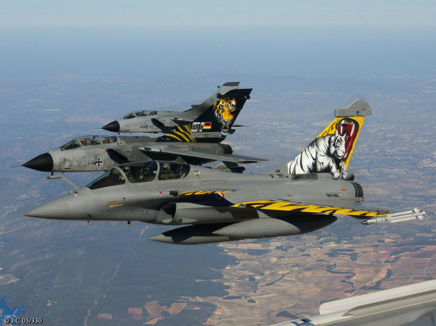 Обои картинки фото авиация, боевые, самолёты