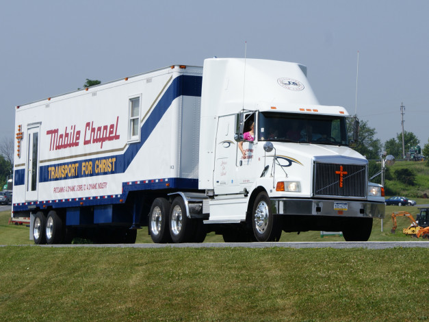 Обои картинки фото автомобили, volvo, trucks