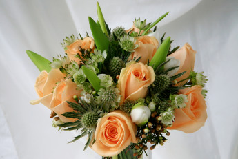 Картинка цветы букеты композиции розы астрантия