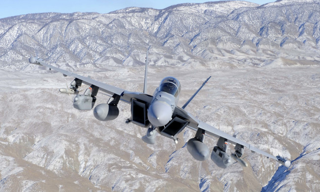 Обои картинки фото ea, 18g, growler, авиация, боевые, самолёты, боинг, вмс, сша, палубный, самолёт, горы, полет, радиоэлектронной, борьбы