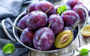 Картинка еда персики +сливы +абрикосы plum фрукты сливы чернослив