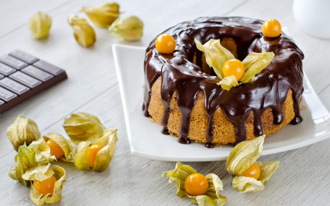 Обои картинки фото еда, торты, выпечка, глазурь, торт, berries, сладкое, десерт, cake, chocolate, dessert, sweet