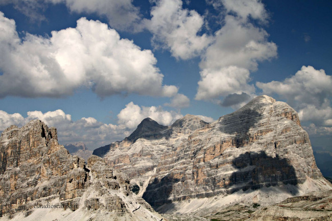 Обои картинки фото природа, горы, облака, скалы