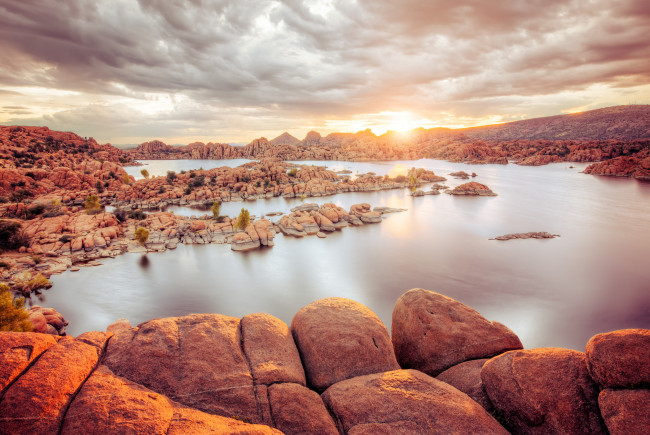 Обои картинки фото природа, восходы, закаты, закат, скалы, озеро