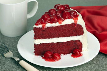 Картинка еда пирожные +кексы +печенье вишни пирожное