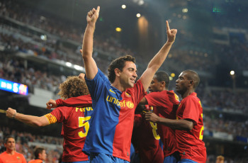 Картинка спорт футбол стадион радость реал футболисты