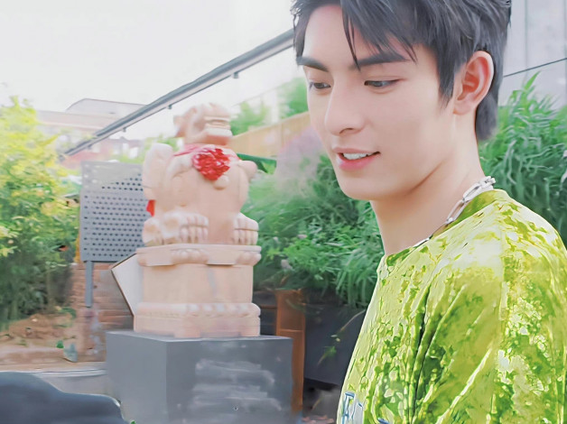 Обои картинки фото мужчины, wang hao xuan, ван, хао, сюань