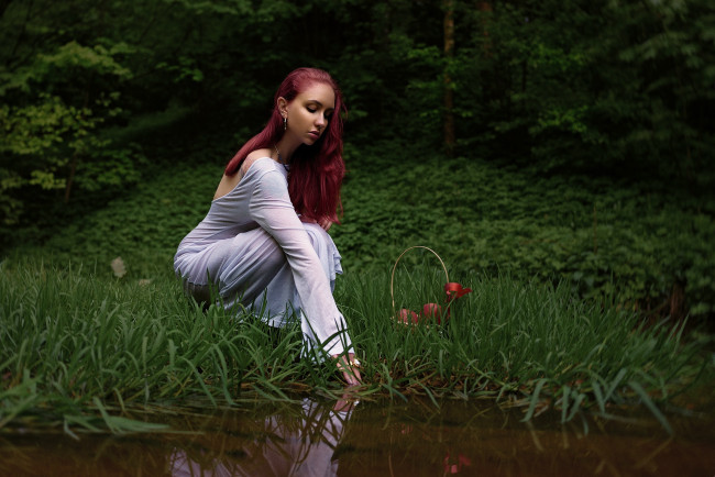 Обои картинки фото сексуальная девушка, девушки, - рыжеволосые и разноцветные, девушка, женщина, разноцветная, сексуальная, модель, звезда, позирует, разная, обувь, верхняя, стильная, одежда, нижнее, эротическое, бельё, трусы, лифчик, аксессуары, макияж, колготки, чулки, и, множество, элементов, на, фотографии