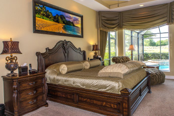 Картинка интерьер спальня кровать картина