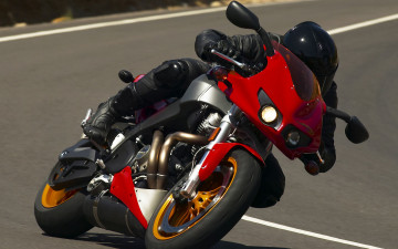 Картинка мотоциклы buell скорость мотоциклист