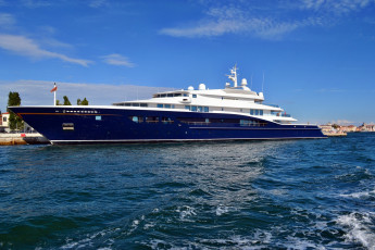 Картинка carinthia+vii корабли Яхты яхта причал порт венеция