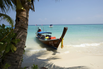 Картинка корабли лодки +шлюпки лодка тропики пляж