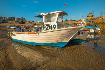 Картинка корабли катера отлив пляж