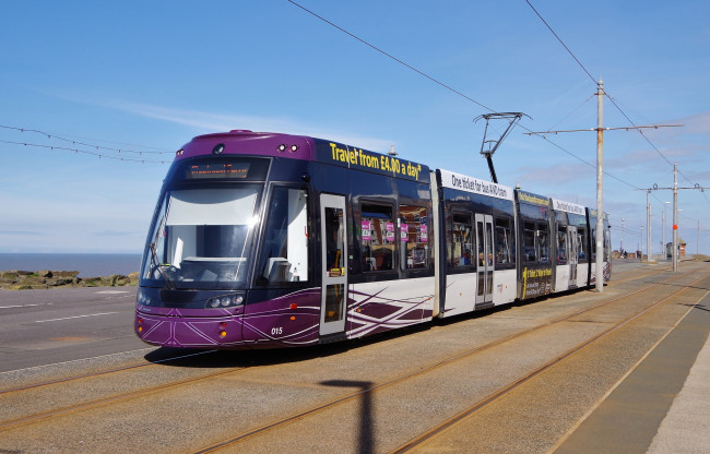 Обои картинки фото техника, трамваи, рельсы, транспорт, трамвай