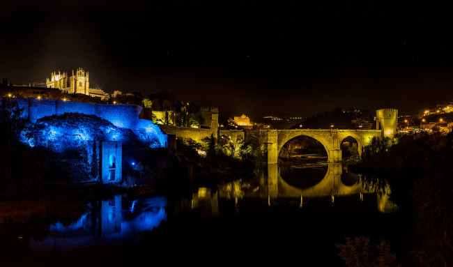 Обои картинки фото города, толедо , испания, мост, огни, вечер, старинный