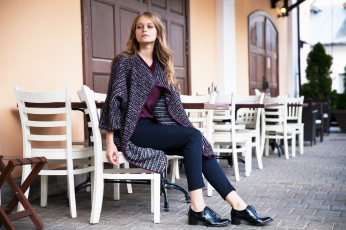 Картинка елизавета девушки -unsort+ брюнетки темноволосые улица поза модель девушка