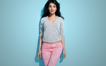 Картинка sonal+chauhan девушки sonal chauhan девушка модель брюнетка красотка красавица актриса певица стройная сексуальная макияж поза взгляд причёска знойная индия