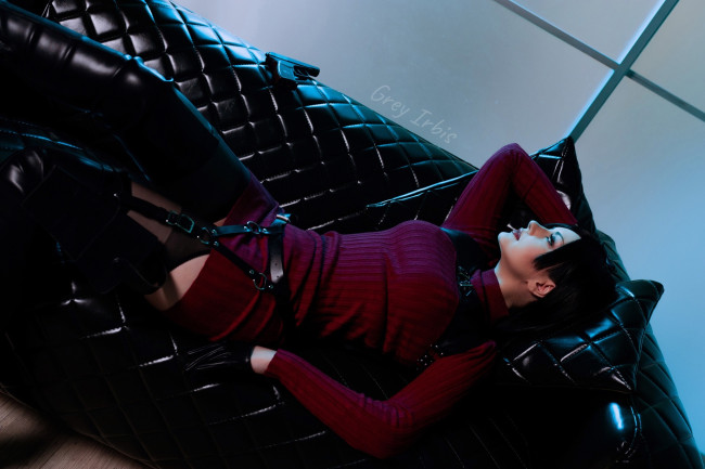 Обои картинки фото grey irbis, девушки, ольга жакулина , девушка, женщина, брюнетка, темноволосая, сексуальная, модель, звезда, позирует, разная, обувь, верхняя, стильная, одежда, нижнее, эротическое, бельё, трусы, лифчик, колготки, чулки, аксессуары, макияж, и, множество, элементов, на, фотографии