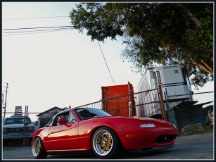 Картинка автомобили mazda