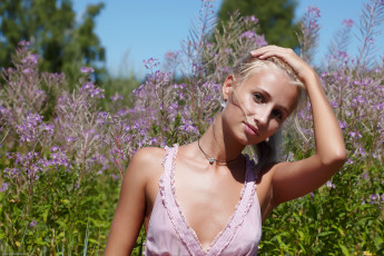 Картинка  девушки