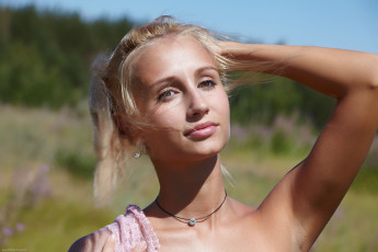 Картинка  девушки