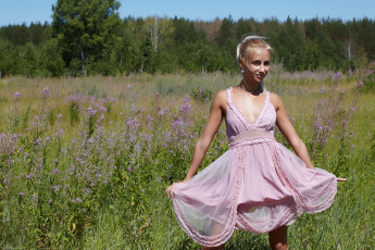 Картинка  девушки