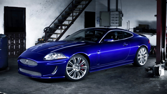 Обои картинки фото jaguar, xkr, автомобили, великобритания, класс-люкс, легковые, land, rover, ltd