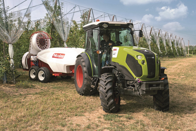 Обои картинки фото техника, распылители, claas