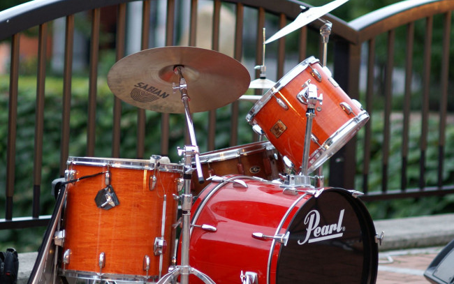 Обои картинки фото музыка, -музыкальные инструменты, ударная, установка, барабаны