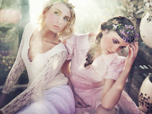 Картинка -Unsort+Группа+девушек девушки unsort группа девушек нимфы