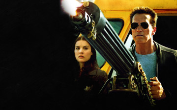 Картинка возвращение героя кино фильмы the last stand девушка шериф пулемет arnold schwarzenegger арнольд шварценеггер