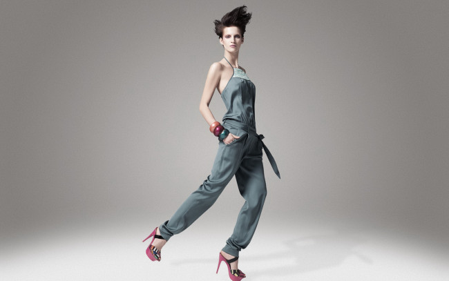 Обои картинки фото -Unsort Брюнетки Шатенки, alysi, fashion, девушки, unsort, брюнетки, шатенки, одежда, взгляд