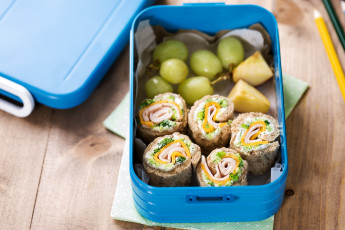 Картинка еда салаты закуски закуска рулеты