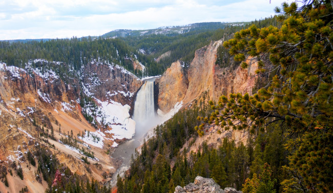 Обои картинки фото yellowstone, national, park, природа, водопады, лес, парк, wyoming, водопад, горы